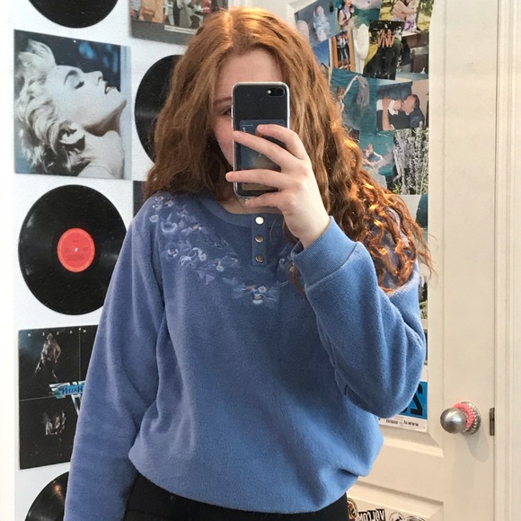 light blue grandma sweater - Picture 1 of 4